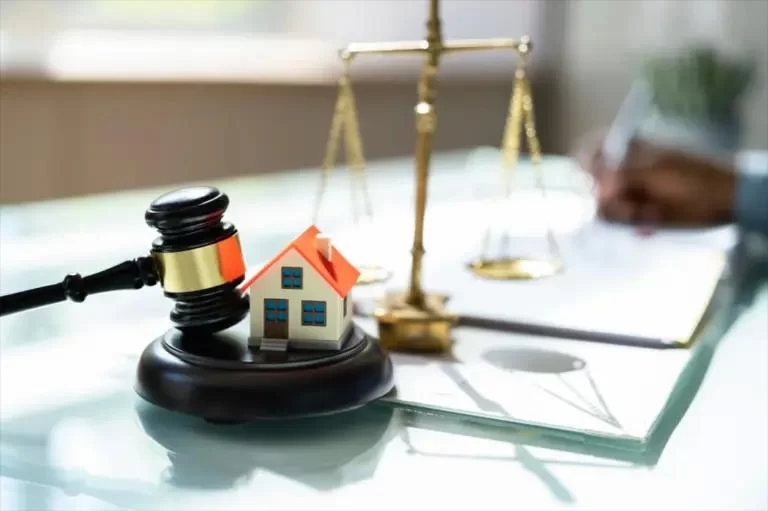 Finding Real Estate Law Experts: A Comprehensive Guide to Legal Property Support