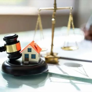 Finding Real Estate Law Experts: A Comprehensive Guide to Legal Property Support