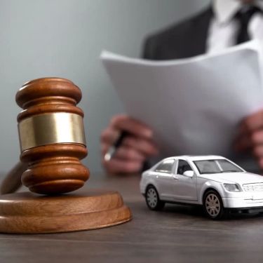 How to Find the Right Personal Injury Lawyer for Car Accidents
