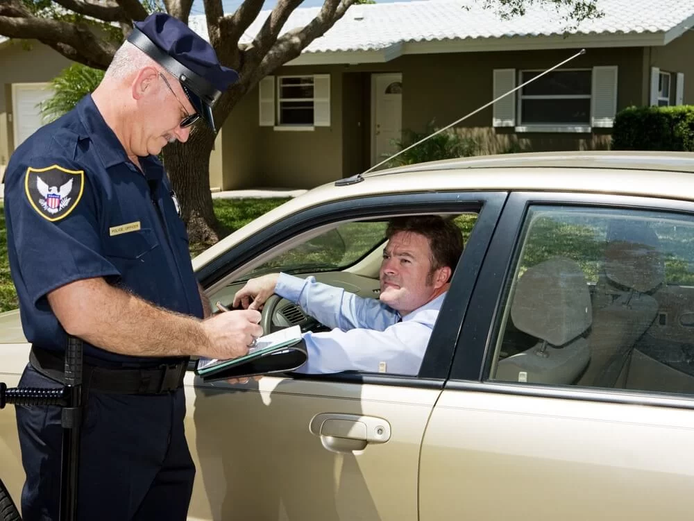 Tips for Dealing with Traffic Violations Legally: A Practical Guide