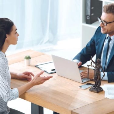 Finding a Lawyer for Business Incorporation: Key Tips and Expert Guidance