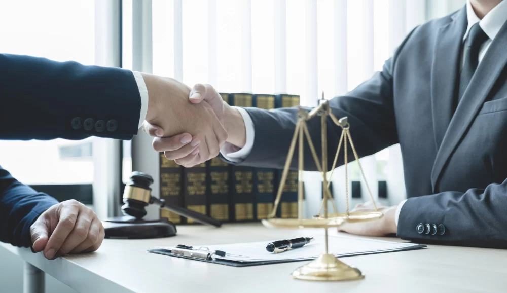 How to Find a Lawyer for Business Disputes: Expert Tips and Trusted Guidance