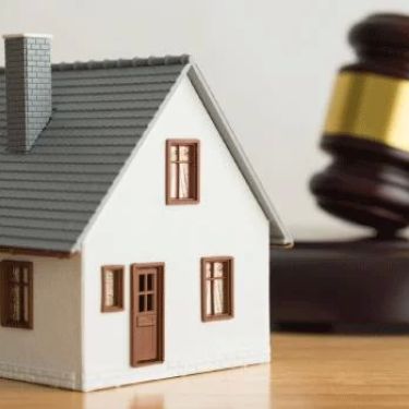 What to Know About HOA Laws: Essential Legal Insights for Homeowners