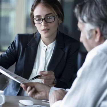 Top Corporate Lawyers for Startup Funding to Secure Your Business Growth