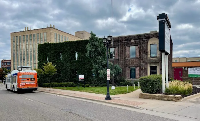 Advocate Law Office 1