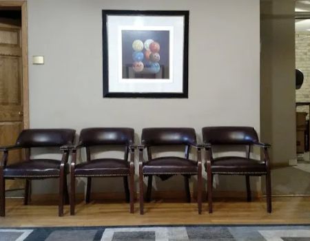 Robert Wilson & Associates