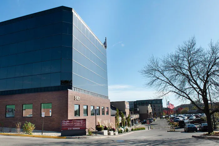 Christensen, Laue, Betts & Tingum, PLLC - Edina Attorneys 7