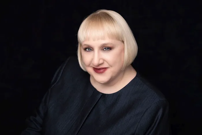 Vicki Anderson Immigration Law, LLC 3