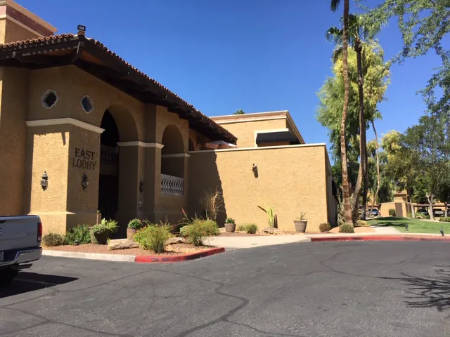 Fragomen in Phoenix 4