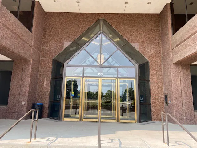 EDELMAN & THOMPSON | Accident, Injury & Death Lawyers in Kansas City, MO 4