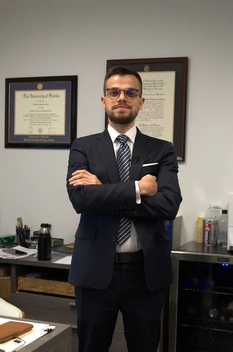 Lopes Law PLLC - Immigration Attorneys 5