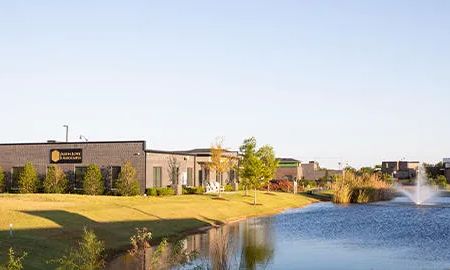 Justin Lowe & Associates