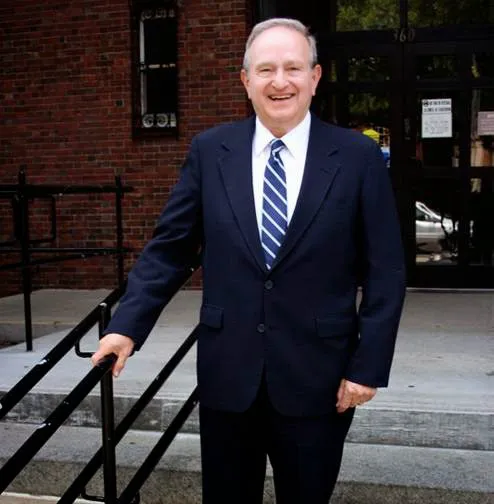 Law Office of Roger R. Lipson 1