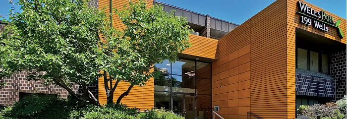 Mason & Martin LLP 4