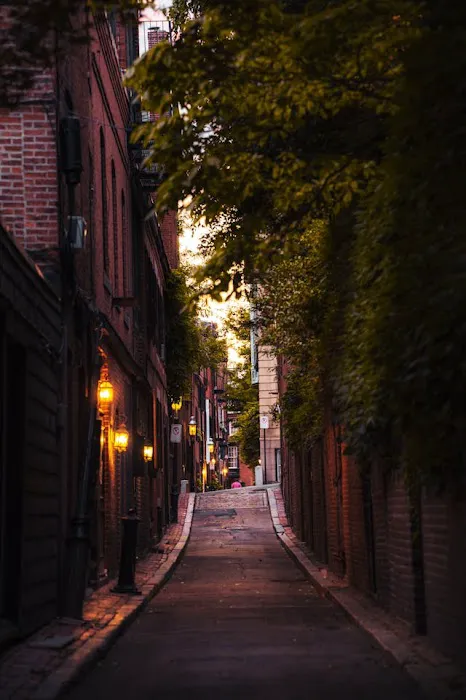 Munson & Associates LLP | Real Estate Attorney 3