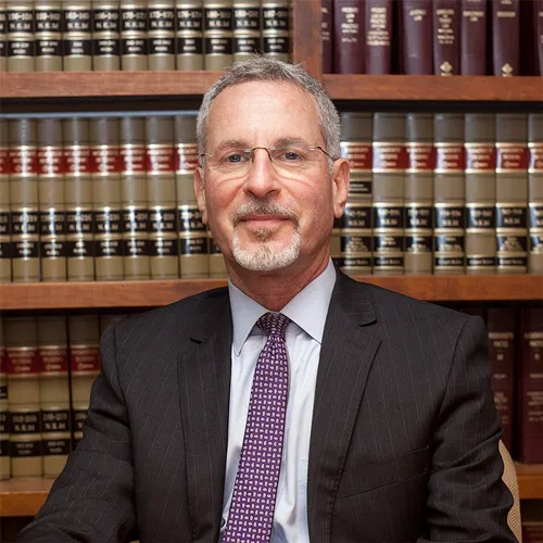 Law Offices of Andrew S. Guisbond 3