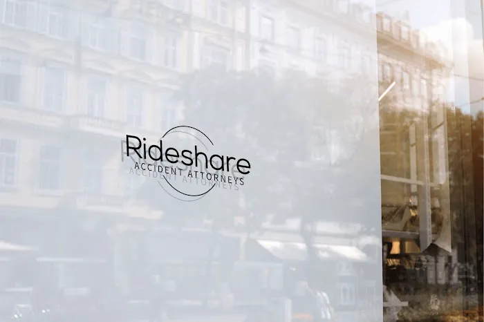 Rideshare Accident Attorneys - Lyft & Uber Injury Lawyers 3