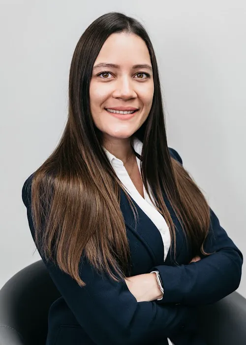 Ana Raquel Reis - Attorney at Law, LLC 1