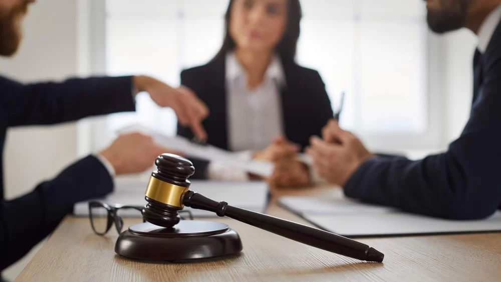 How to Handle a Legal Dispute With a Client: Effective Strategies and Legal Guidance