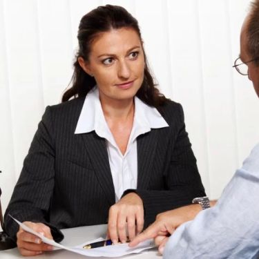 How to Find a Lawyer with Trial Experience: Key Tips for Success