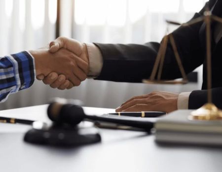 Best Law Firms for Business Litigation: How to Choose the Right Legal Partner
