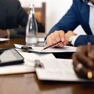 How to Handle a Contract Dispute Legally and Protect Your Rights