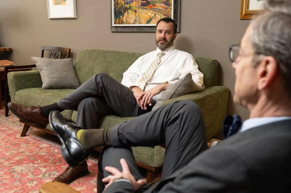 How to Find a Lawyer for Real Estate Disputes: Expert Tips and Guidance