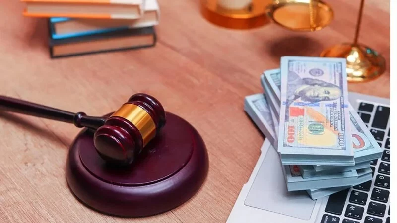 When You Need an Antitrust Lawyer: Signs and Solutions