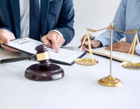 How to Choose a Lawyer With Niche Expertise That Truly Fits Your Case