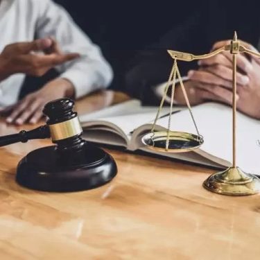 What Happens if You Discover a Title Defect After Purchase? | Fred Miller Lawyer