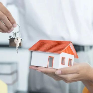 How to Handle Tenant Abandonment of Rental Property the Right Way