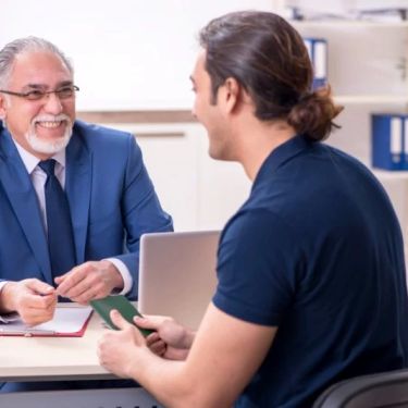 How Immigration Lawyers Assist with Business Visa Applications: Expert Guidance