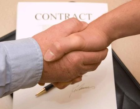 How to File a Lawsuit for Real Estate Breach of Contract
